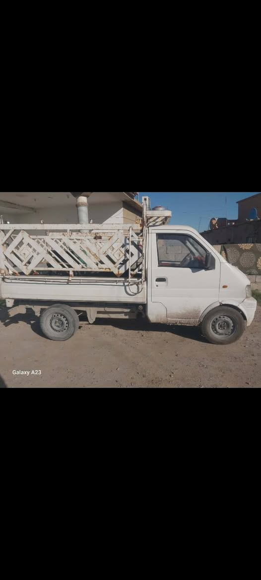 السلام عليكم هيفه للبيع موديل 13 رقم دولي بسمي تحويل مباشر محرك جديد صدر جديد تخم تاير جديد كهرباء كلهه شغاله ،،،بيهه السلف يختل او كسر بل راديتر جوه القبق
 سعر 18 قفل  الرقم ***********
