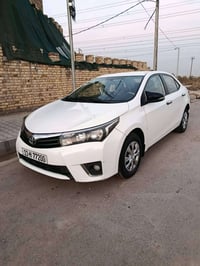كورلا وارد خليجي موديل 2015 رقم بغداد بأسمي تحويل مباشر محرك 1600 السو...