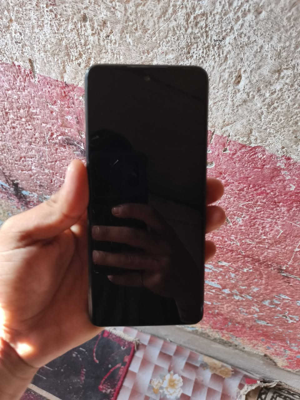 جهاز نضيف بس فطر بل بلازمه ما مثر بي جهاز ذاكره 256
بل بوبجي 60فريم رقم *********** سعر جهاز 80بي مجال قليل
