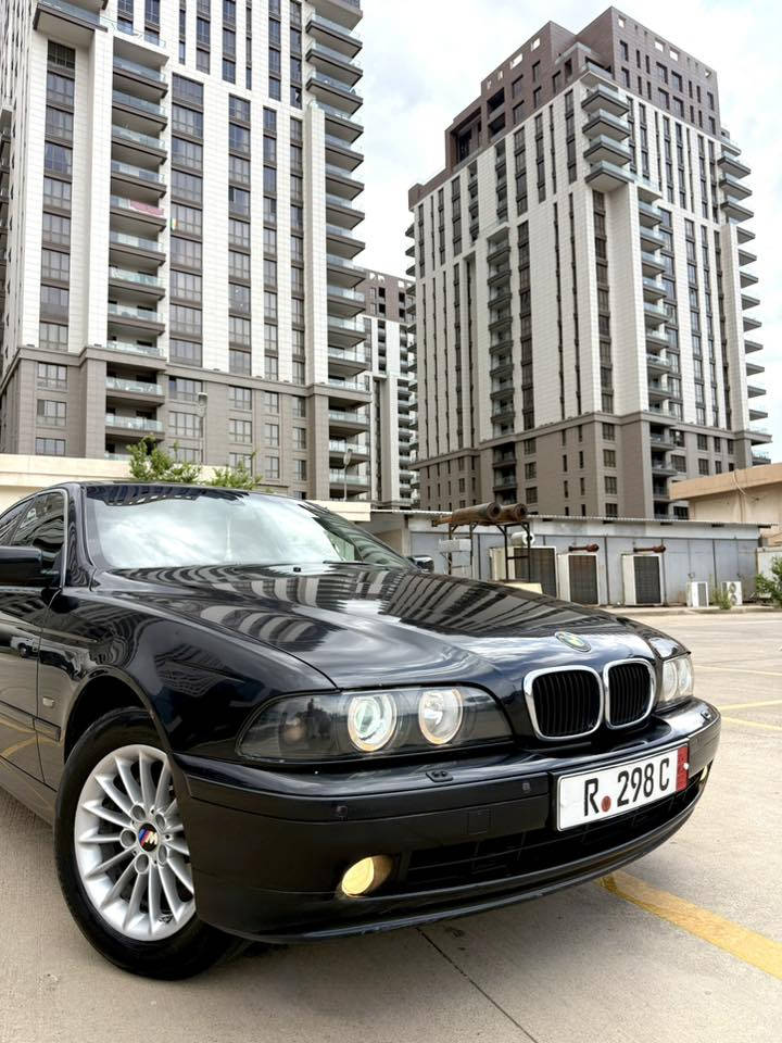 Bmw 525i 2002✈️🧿
***********
تایبەتمەندی👇
(گێر تۆماتیک-تەبرید-کوشن-جلد+هیتەر-کارەبای-خەزن-شاشە بیلادی-پێشو پشت حەساس-سوکان ڤۆلیۆم-تحدید سرعە-هتد……..

؛-گێر-مەکینە-کارەبای بەشەرت 
:/-مەنەفێست ئەسلی-غەرامە بەشەرت پاکانە

نرخ(71) مجال
***********
