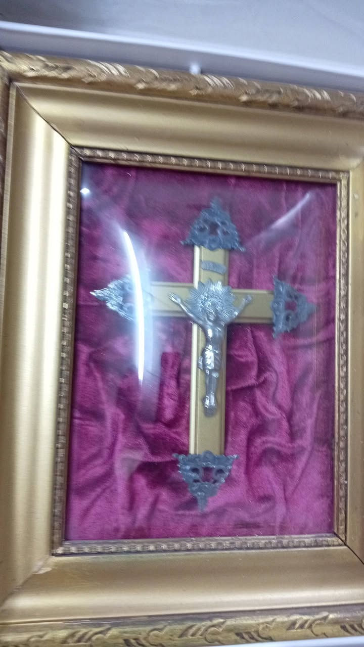 أيقونة صليب نبي عيس عليه السلام مطعم بالفضه سعر على الخاص


**إذا كنت صاحب هذا الإعلان وتريد حذفه لأي سبب، رجاءا أرسل رسالة إلى الدعم الفني**