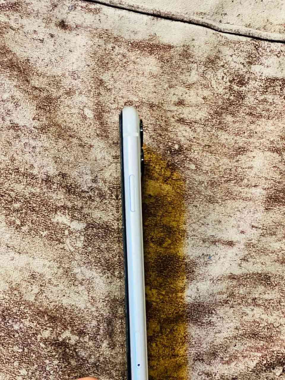 السلام عليكم أيفون 11عادي ذاكره 128مبدل بطاريه السعر 210
***********
