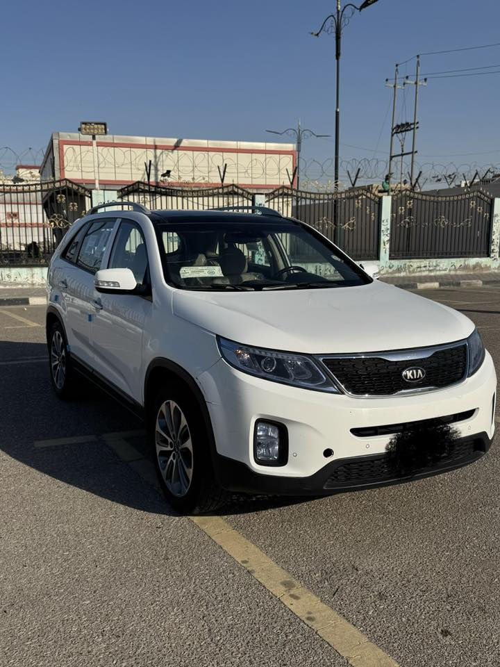 السلام عليكم
سورنتو  موديل ١٥  خليجي  ( ادوات وشرط تترقم ) 

مكفولة كفالة عامة 

محرك دوش ٢٤٠٠ 

حساس امامي خلفي 

بانوراما

٧ راكب 

معروفة مواصفاته

كير محرك كفالة 

السيارة جديدة وحلوة 

شرط مكفولة من كلشي 

 مكان السيارة (ميسان العمارة )

السعر ( ٩٥$ ) وبيه مجال بسيط 

وبالعافية ع الياخذهه

***********
