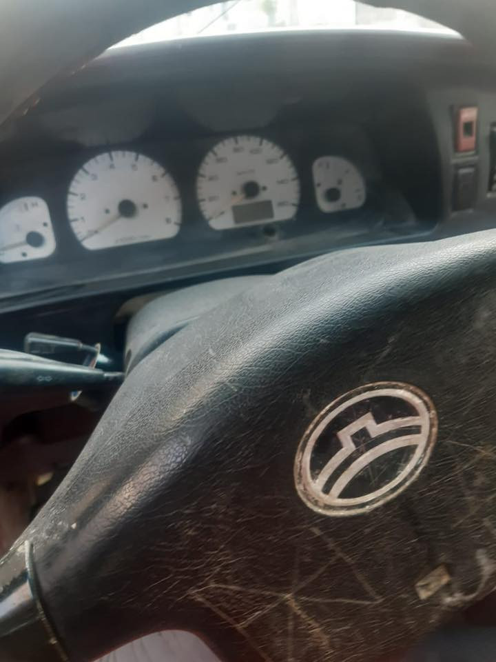 دیر ٢٠٠٦
کابریتە مەکینەی بوخارە سی پەلەئ بجوک بۆیاخ. جام کارەبای
٢٣ وەرەقە و مەجالیکی کەم
***********
