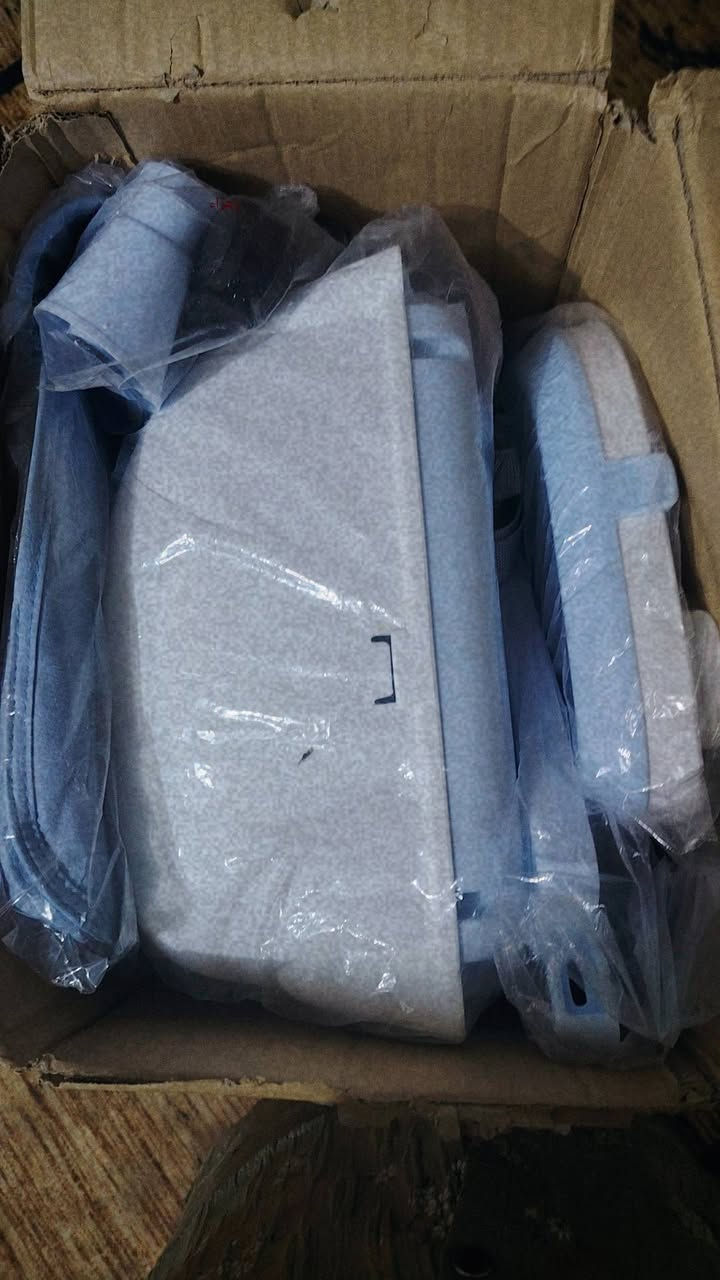 السلام عليكم كرسي طعام مال اطفال للبيع نظيف   100٪
مامستخدم نهائيا مجرد فاحصي ماخذي ب50الف وانريدة ب 35 الف قفل
***********
للتواصل هذا الرقم
