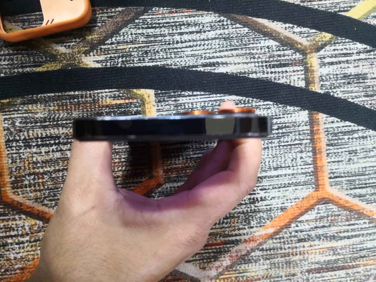 السلام عليكم جهاز ايفون 12 برو ماكس ذاكره 256 بطاريه 79جهاز نضافته97٪؜ مبدل شاشه نوعيه زينه تقره غير معروفه وضهر مفطر باقي جهاز كله مكفول اكفلك يا من كلشي شرط حاسبه شحنه خير من اللة يطول يوم كامل اكفلك بطاريه بلاديه مامرفوعه جهاز حيل حيل نضيف ماعده هذني كارتونه غراضه كامله السعر 400بي مجال او مراوس ب13برو ماكس مع فرق بسيط مكاني ناصريه مركز الإسكان صناعي رقم ***********
