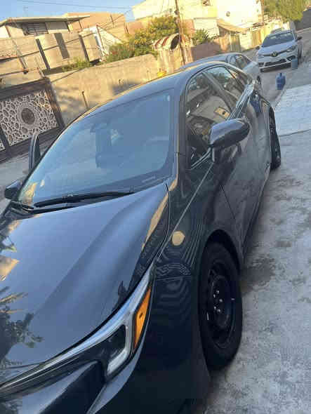 سلا عليكم للبيع كورلا موديل ٢٠٢٣ هايبرد ماشيه ٣١ الف وارد امريكي الحادث بنيد سطحي بدون  ايرباك صور الحادث مرفوقه سيارة مكفولة عدا الحادث جاهزة بأسمي عنوان بغداد الغزالية والسعر ١٦٢ الرقم ***********
