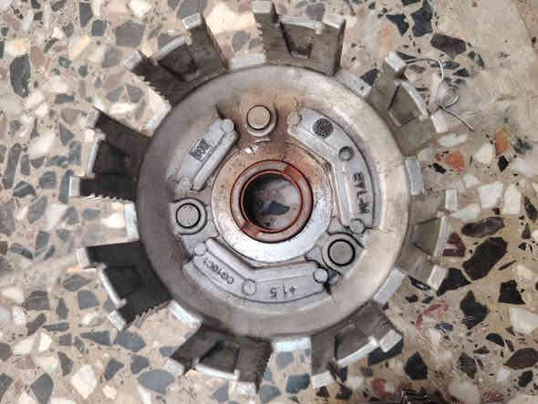 السلام عليكم كلجات تكتك اصليات مال شركة مستعملات بس مابيهن شيي يمشن حالك قيم بل يرضي الله وخذ مكاني شارع فلصطين المهندسين ***********خابر وتدلل ما ارجعك بي واتساب
