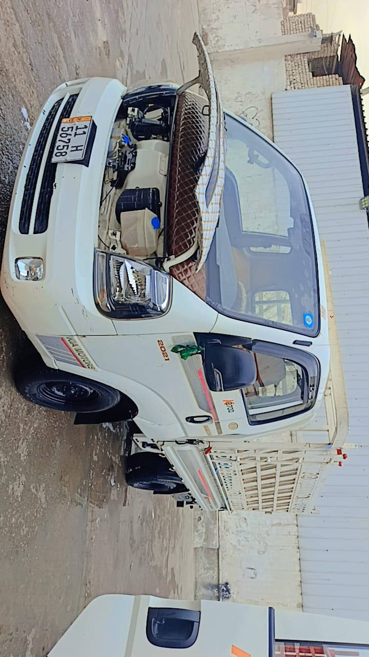 السلام عليكم كيه للبيع موديل 21سياره نظيفه كير محرك خير من الله تبريد شغال وتخم تاير صدر كله جديد السعر 128وبيه مجال اتصال على الرقم ***********مكان السياره بغداد
