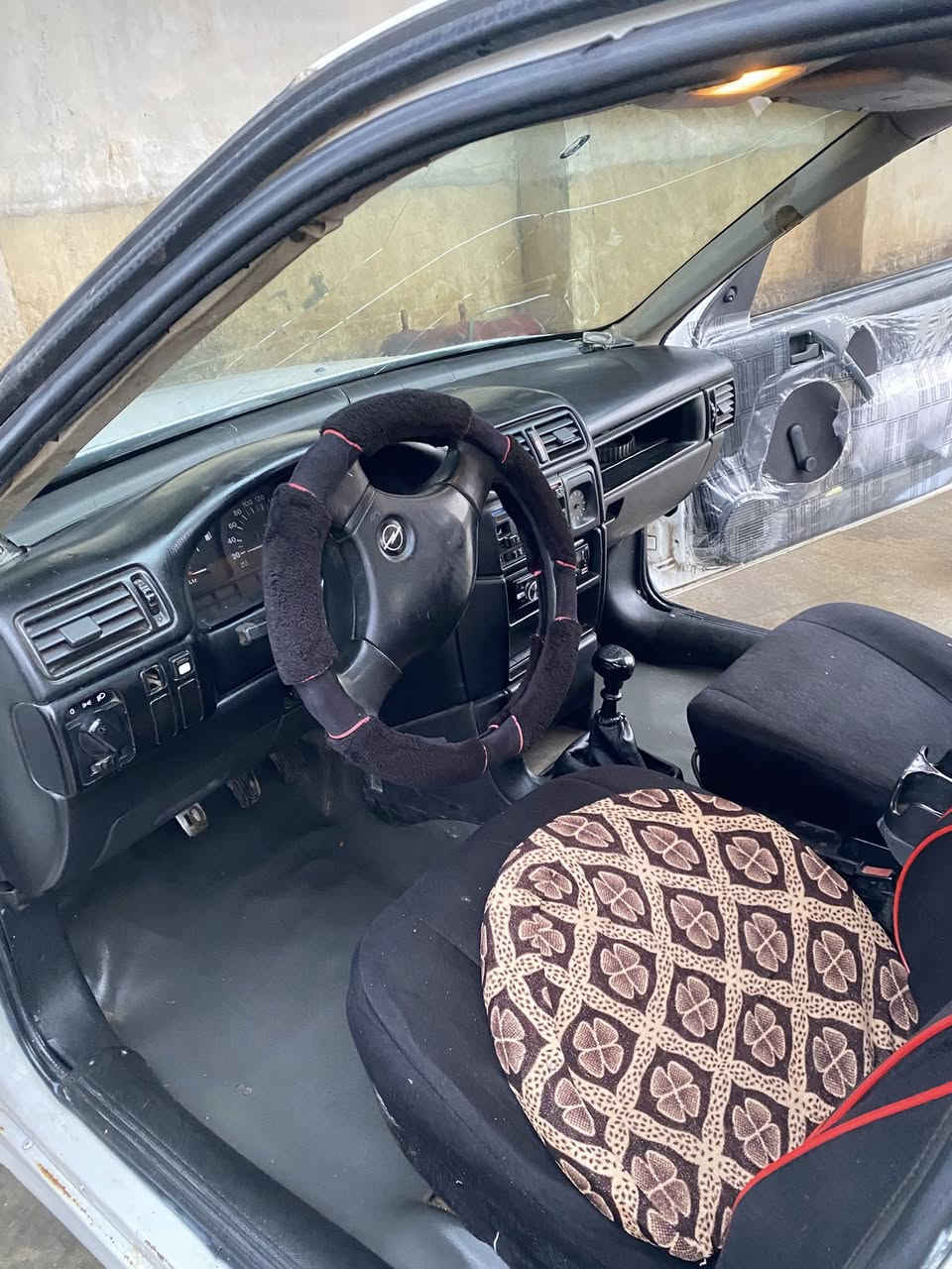 السلام عليكم
اوبل فكترا للبيع

كير محرك نضيف

رقم مسطرة اربيل 

نظافة كدام العين 

#السعر38 

العنوان كوير قرية الهويرة

***********للاستفسار
