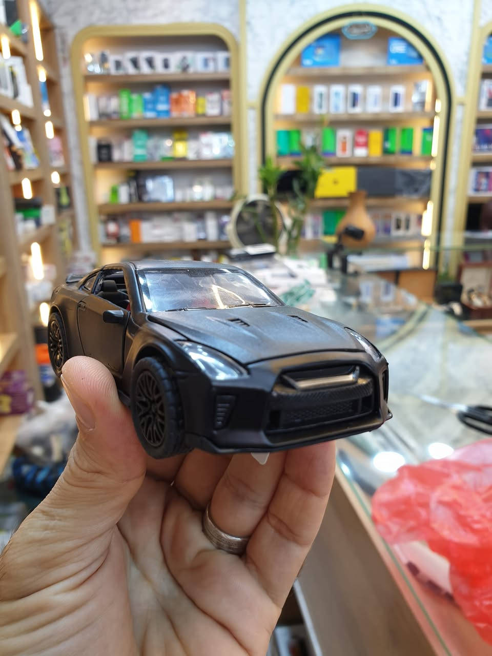نماذج سيارات مصغرة حديد 🚗
 موديلات وانواع جديدة 💯✔
........
الاسعار 5.000 حجم صغير
.........
🚕🚕متوفر توصيل لجميع المحافظات🚕🚕

........
👍يتوفر لدينا العديد من الماركات وبأنسب الاسعار👍
......
رمادي شارع التجنيد🟥 خلف مستشفى الصفوة
🚥🚦🚥 قرب تقاطع شارع الصياغ
☎️***********☎️
☎️***********☎️
