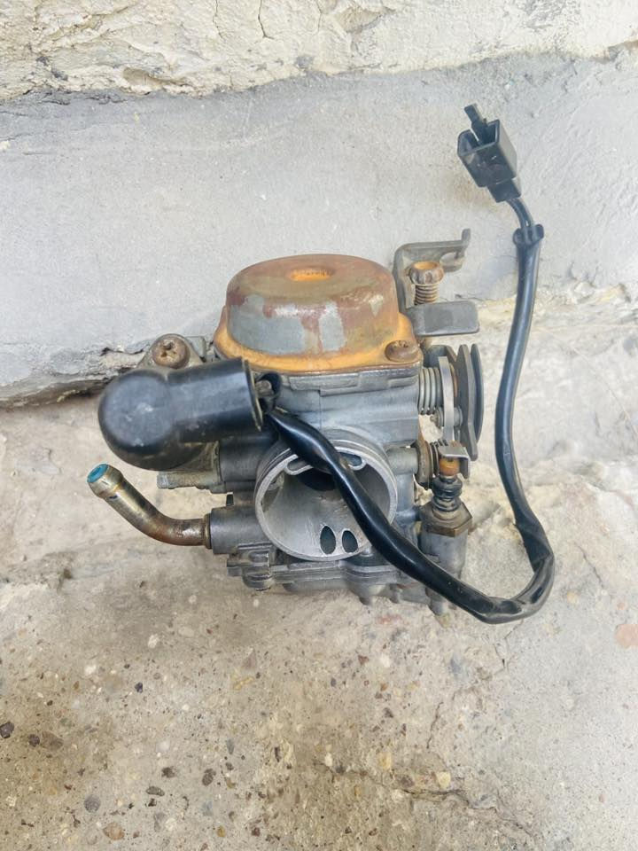 سلام عليكم ادوات دراجه ماكس
كاسحه مع سيبايه وكابريتر اصلية تفصيخ وماكنيت اصلي تفصيخ
***********
