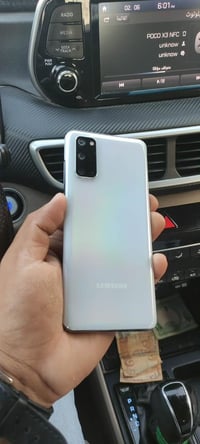 سامسونج S20 • ١٢٨ • مكفول