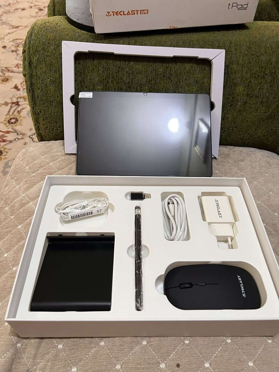 ايباد تيكلاست جديد غير مستخدم المواصفات                                                 
ذاكرة 128GB
رام 4 GB 
حجم الشاشة 10.1انج 
البطارية 6000 
خلي سعر وبالعافية


**إذا كنت صاحب هذا الإعلان وتريد حذفه لأي سبب، رجاءا أرسل رسالة إلى الدعم الفني**