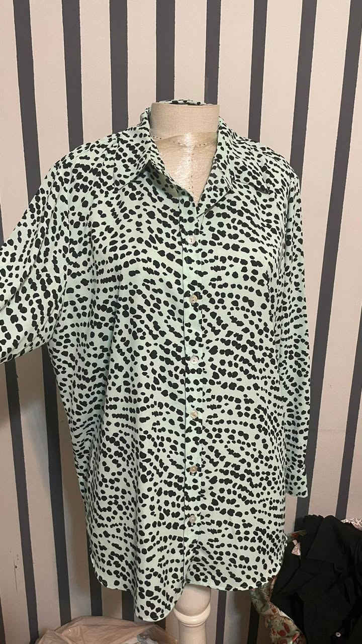 قمصان الاغلب جدد وماركة للطلب والاستفسار التواصل خاص
توصيل كل محافظات العراق ٥الف 
@إشارة


**إذا كنت صاحب هذا الإعلان وتريد حذفه لأي سبب، رجاءا أرسل رسالة إلى الدعم الفني**