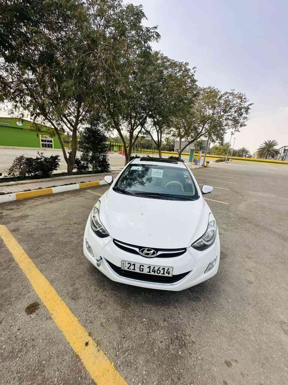 سلام عليكمً الانترا موديل 13 خليجي محرك 1800 السيارهً جديده اي نقص مابيه مكفوله من الحادث فقط شخط بل بابين بدون حادث السعر 108 وبي مجال مكاني بابل السيارهً مال جناي وفول مواصفات 
***********
