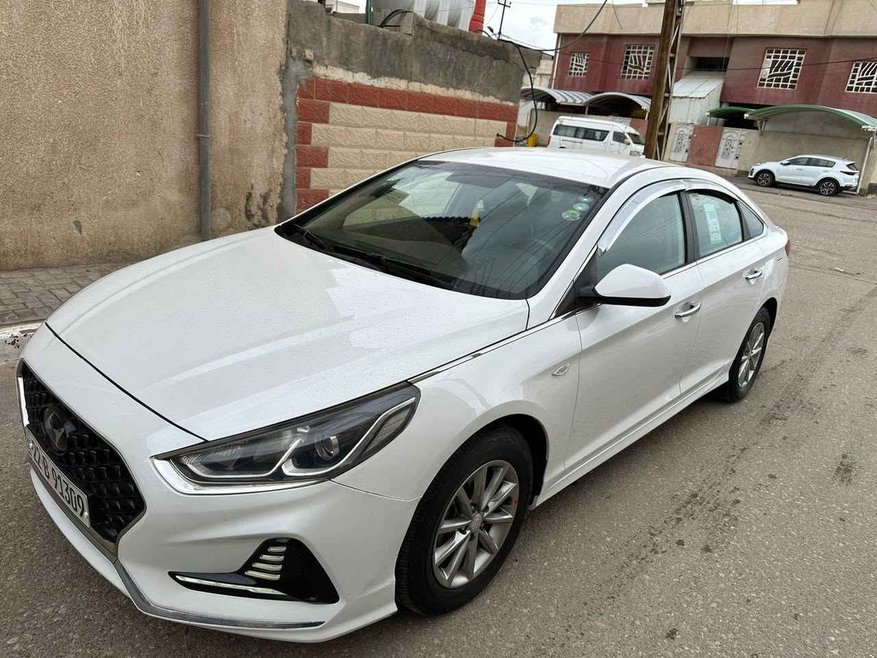 هونداي سوناتا مديل 2018 رقم اربيل الدولي سنويه وهزه كله جديد وارد كوري بيه جاملق وبنيد من كوريه صبغ بدون ضربه خط واحد غاز  سياره جاهزه كل نقص مابيه فول مواصفات بصمه للاستفسار اكثر اتصل *********** مكاني بصره السعر مناسب 137 قفل
