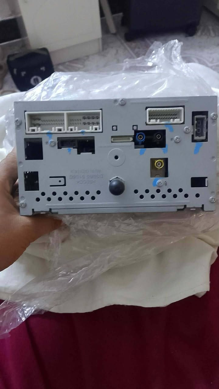 شاشه اوبتما بلادي حاويه موديل من16الى 19 سعرها 150 وبيها مجال اتصل ع رقم ***********
