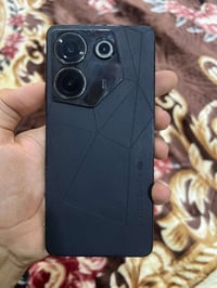 تكنو كمون ٢٠ برو ٥جي • ٢٥٦ • نضيف