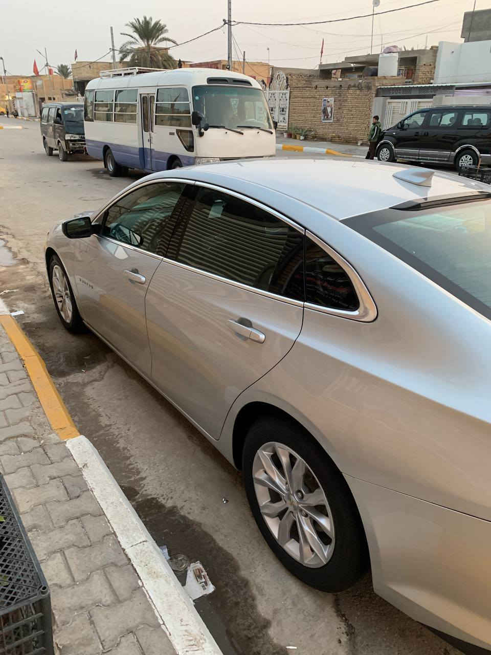 ماليبو ٢٢  واسط معوقين وكاله عامة
لون رصاصي حادثها  بمريكة بس الصندوق مبدل بدون دواخل. والجاملغ مصلح وراح اترك صوره الحادث بل تعليق
مكان السيارة #كوت
#للاستفسار ***********
