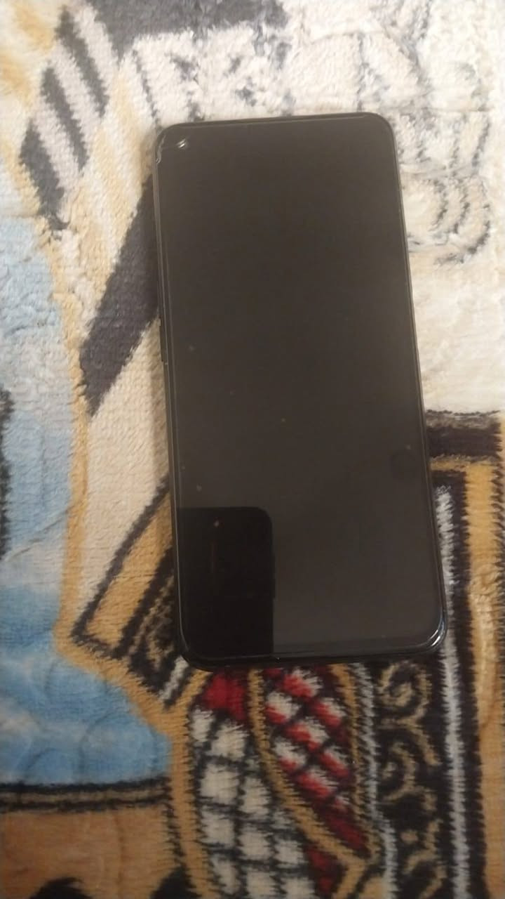 السلام عليكم جهاز oppo A60 للبيع نظيف مثل مموضح بالصور ذاكرته 128 شحنه سريع وحلو سعره 250 وبي مجال بسيط مكاني بغداد العبيدي رقمي ***********
