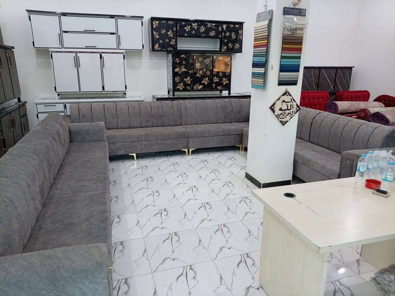 للبيع الاستفسار على هذا رقم ***********
تخم قياس ١٢ متر
