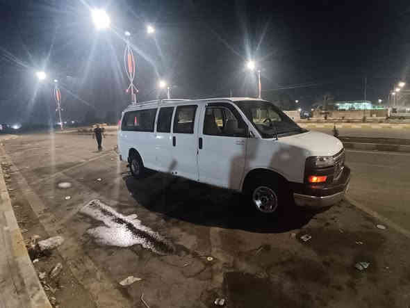 السلام عليكم ورحمة الله سفانا اكسبريس شوفرليت 14راكب 2007 جاهزه كير ومكينه واكسل رقم قادسيه بسمي 73وبيها مجال مراسله او اتصل ***********
