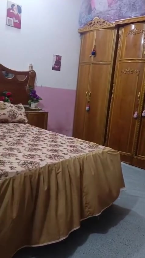 سلام عليكم  بيت للبيع المساعه 120متر يتكون  ستقبال وغرفة نوم وصاله ومطبخ وصحيات  العنوان  كربلاء الحر المنطقه رشديه قريب عله منتجع الشكرجي السعر  55 وبي مجال اتصل  ***********
