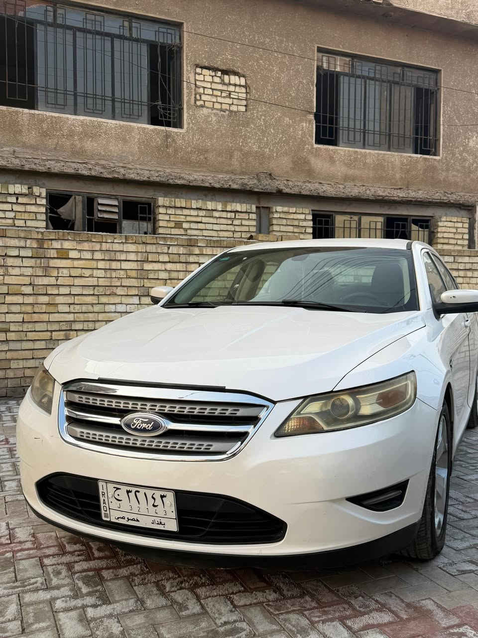 سلام عليكم للبيع فورد تورس 2011 خليجي وكاله نيڤا مكفولة بدون صبغ مكانها بغداد
***********
