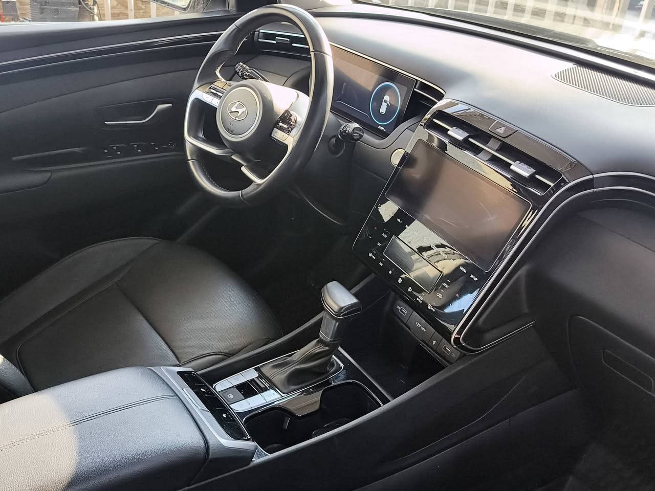 توسان ٢٠٢٤ لون اسمنتي - سلايد
توسان ٢٠٢٤ لون اسمنتي - سلايد
امريكي بدون ايرباك صبغ ربع بنيد ولباقي كلير
حادث بسيط جدا 
فول سلايد 
شاشة بلازمة 
محرك 2500cc
بصمة تشغيل بعد
جنطة كهرباء
تدفئة كشن 
كرسي السائق كهرباء
نقطة عمياء رادار امامي
حساس خلفي
عداد ٣١ ميل
رقم بغداد الدولي 
***********
***********
