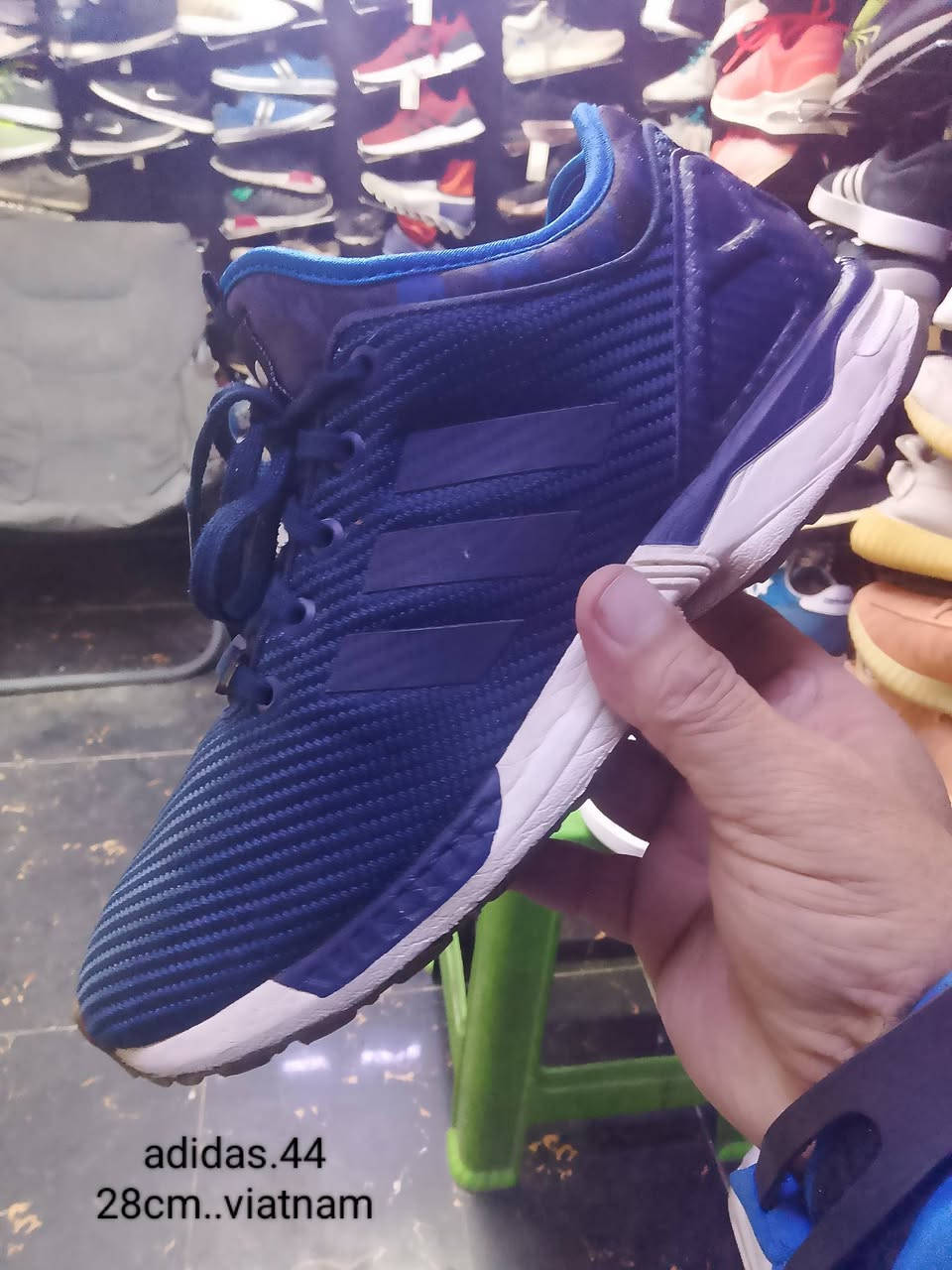 قطع كلش راقيه 
جماعة قياس 44 هاي قطع تفيدكم نظافه فول
طول القدم.28سم
اديداس ونايك
سعر القطعه.فقط 20الف فقط 20الف 
للحجز راسلونا واتس اب وماسنجر عله الرقم ***********ابو حيدر
توجد خدمة توصيل كل المحافظات
