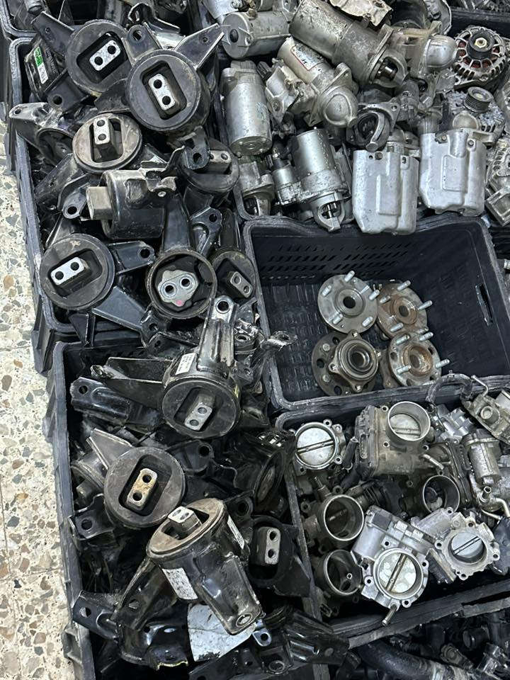 بسم الله تم وصول حاويه جميع انواع الصدر الكوري الوارد الامريكي والخليجي بانسب الاسعار العنوان بغداد البياع شارع الرابع متوفر توصيل الى كافه انحاء العراق ***********
#النترا #اكسنت
#صول #توسان #سبورتج #كونا
