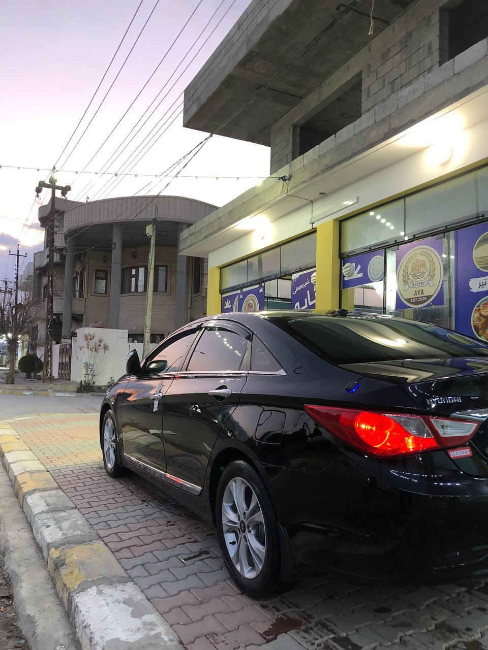 السَّلَاْمُ ‌‌عَلَیْکُم‌ ‌وَ ‌‌رَحْمَةُ‌‌ اللّٰهِ‌ وَ ‌‌بَرَکَاْتُه‌ 
 مَاشَاءَ‌ اللّٰه‌  سۆناتا ڕەشی قەتران لۆک📦✅
مۆدێل 2011
گێڕ و مەکینە بەشەرت نەکراوەتەوە
مەکینەی 2400
هایدرۆلیکی گێڕ و ڕۆنی مەکینەی تازەیە✅
چوار تایەی تازەیە✅
ڕەقەم و سەنەوی تازەیە 2028 بەناوی خۆمانەوەیە
بێ بۆیاخ دەرگای دواوە  سەکن کەمێک ساردی هەیە
تەقەو ڕەقەو هەموی بەشەرت مەسروفی هیچ تیا نیە
Eco
Abs
سوکان ڤۆلێۆم ئاوێنە کارەبا و شەفت
لای تەکانی پیش و دواوە کامل لید و زینۆن
کامل جوان کاری کامل مەسرەف📦✅
تەنها بۆ فرۆشتن 
سعری 113گەڵاو مەعمەلەیەکی برایانە
شوین: هەڵەبجەی تازە
ژ.م: ***********
