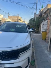 سورنتو موديل ٢١ خليجي بغداد باسمي.      ماشيه ٩٥الف كيلو. بصمه  انارة ...