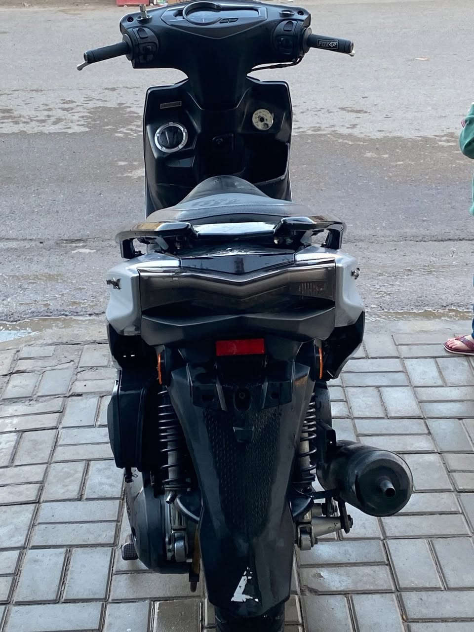 سلام عليكم سكنس شمعه البيع كوري دراجه كامله اكله دراجه ممفتوح دراجه جديده ونضيف فول فول مكاني بغداد الشعب سعره 1350بيه مجال 
رقمي ‭0772 806 6217‬وتساب بي هم
