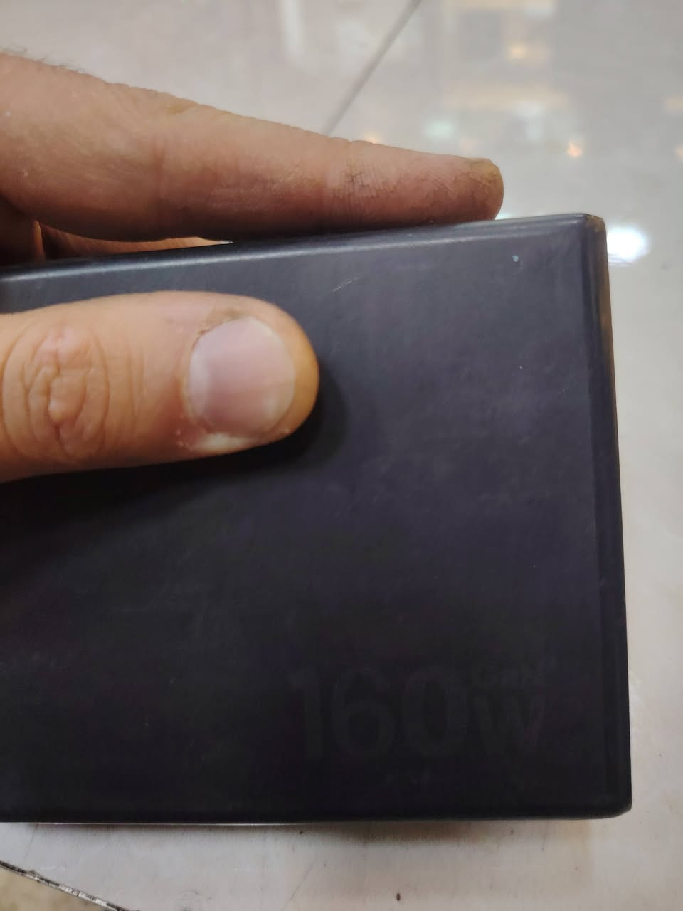 شاحنة موبايل 160W تدعم الشحن السريع
تحتوي على 3 منافذ USB و 3 منافذ تايبسي

للاستفسار راسلني واتس اب

***********

