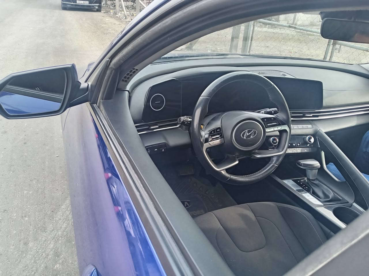 السلام عليكم النترا موديل ٢٠٢٣ شاشه ديجيتال سايد بريك دكمه اوتوهولد شاحن لاسلكي مثبت سعه ذكي رادارات وبعد هوايه بيها مواصفات ماشيه٤٧ حادثها بنيدبدون دواخل السعر ١٥٠ للاستفسار الاتصال على الرقم ***********
