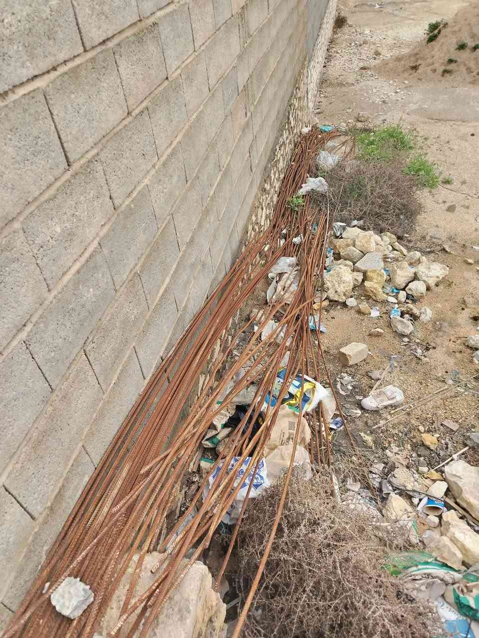 شياش وزوايا للبيع ***********
