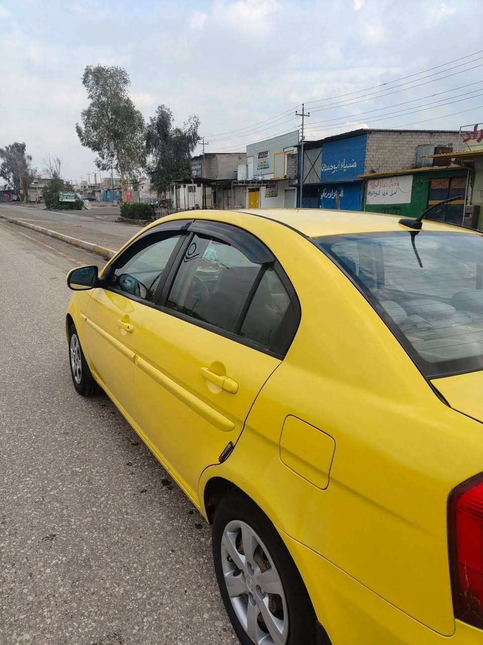 اكسنت امريكي 2009 اني الشرعي رقم نينوى هيئه غرامه صفر  منضومة غاز مع كابون بانزين ضرر صندوق ثلاث اصابع فقط بوند والباب السائق مبدلات بدون اي ضرر وبدون اي حادث بدون اي دواخل. سيارة جاهزة كبل للشارع طخم تاير وباتري جديد سعر دفتر وخمسه 
***********
