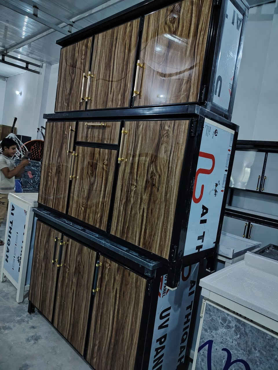 تم بعون الله تعالى وصول وجبه جديده في معرض ومزاد البياتي مستعدون الشراء جميع مواد المنزلي  وراس الجديد في المستخدم العنوان بهرز الدواسر مجاور جامع حصيله الستفسار التصال *********** //***********
