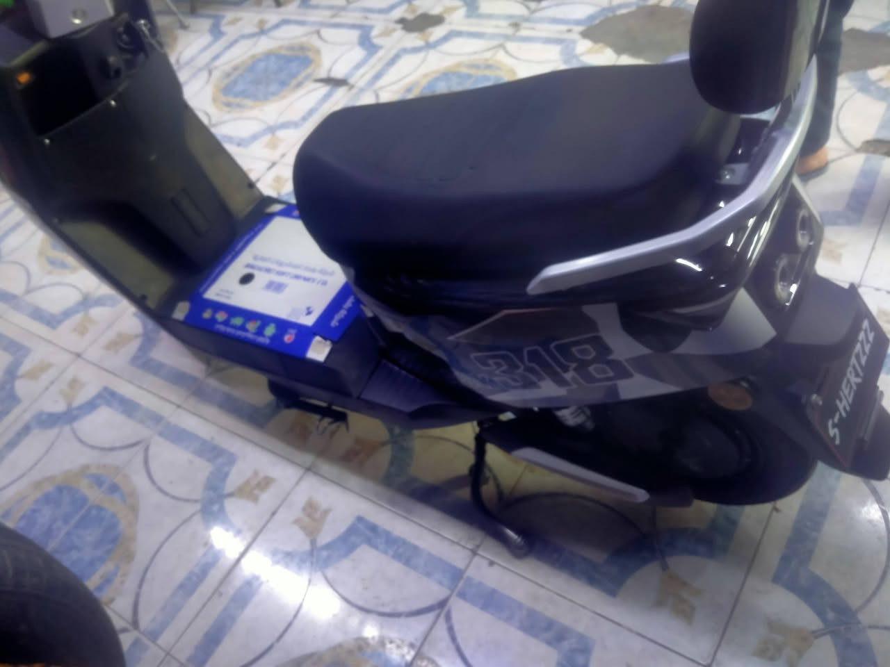 دراجه شحن نظافتها 90% السعر 650 وبيها مجال بسيط لو انا بغداد الزعفرانيه والرقم التالي ***********
