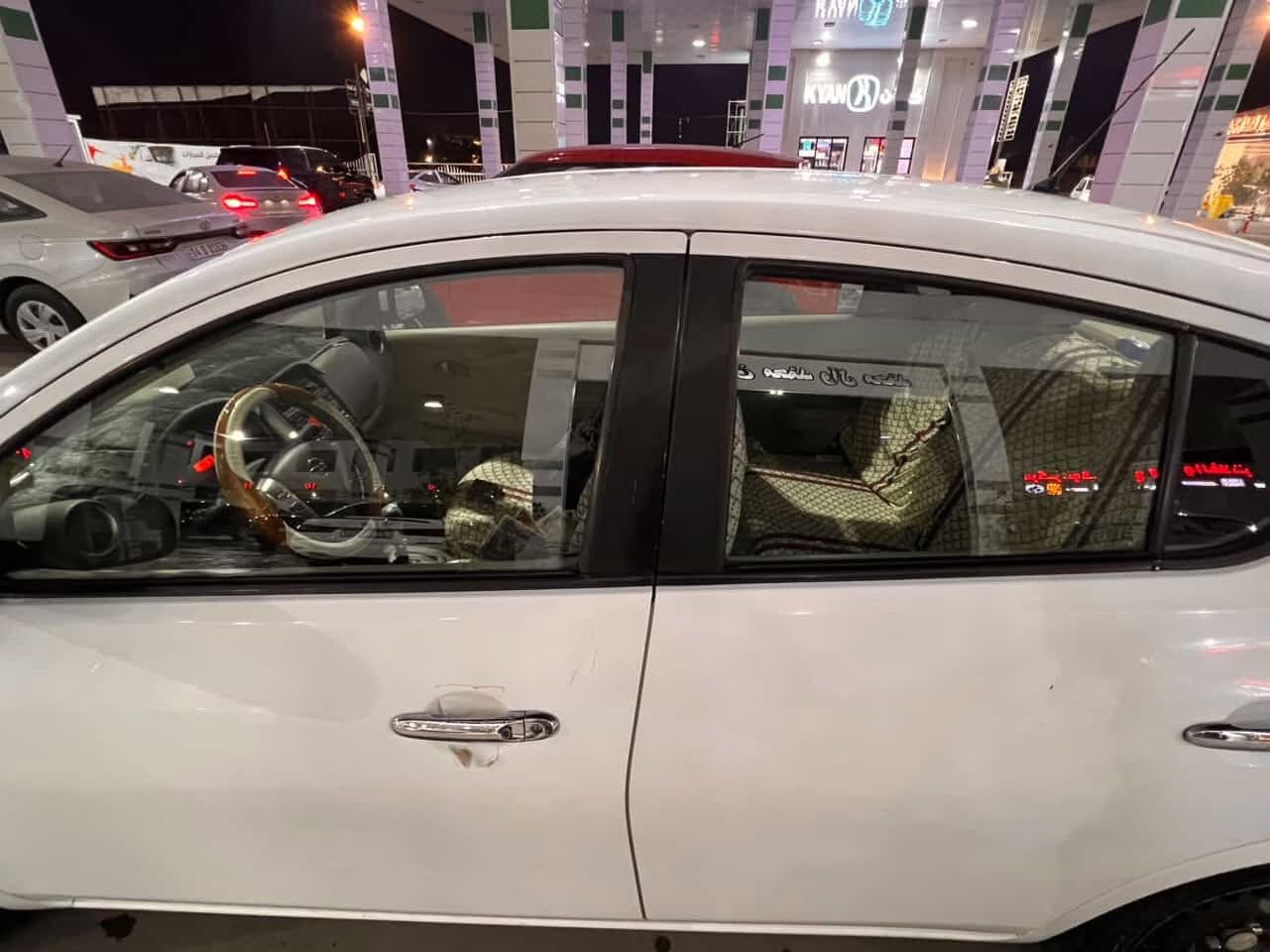 السلام عليكم للبيع او مراوس بسوناتا
نيسان سني موديل 22 هندي ام البليته الزرقه السنوية تنتهي بشهر السادس باسم شركة باربيل

السيارة مكفولة كير ومكينه واصوليات السيارة ماشية 104 قابل للزياردة 

السيارة مابيه صبغ فقط كم مكان بارد بيه

تخم تايرات قبل 4 اشهر شادهن والي يحب يجي يشوف السيارة ويدلل

سعرها 109$ وبيها مجال بسيط وترهم مراوس بسوناتا وانطي فرق

رقمي:
***********
***********
