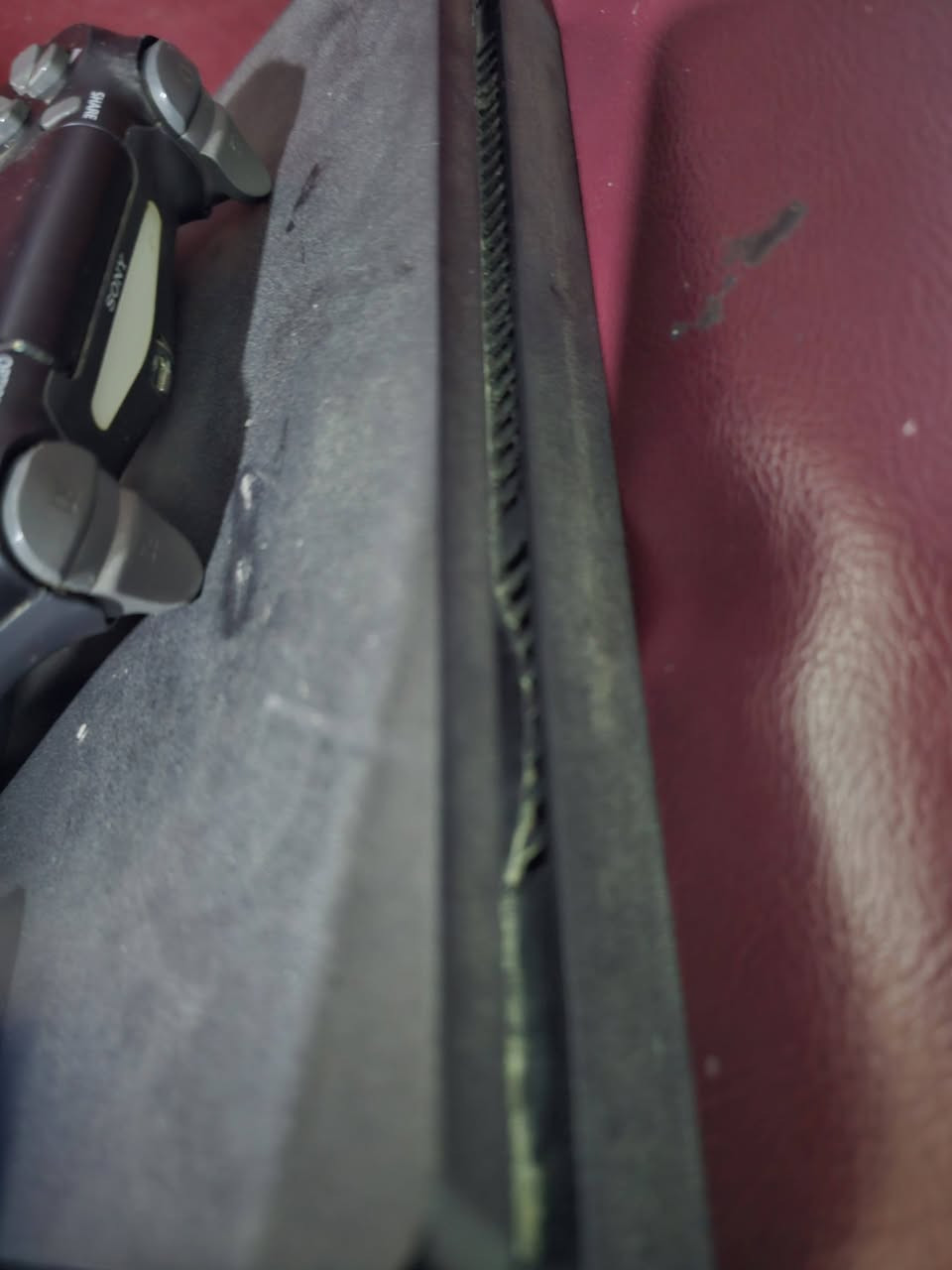 بلاي نظيف ما مصلح مهكر وبنفس الوقت يصير له قرص مكان بغداد. ***********
