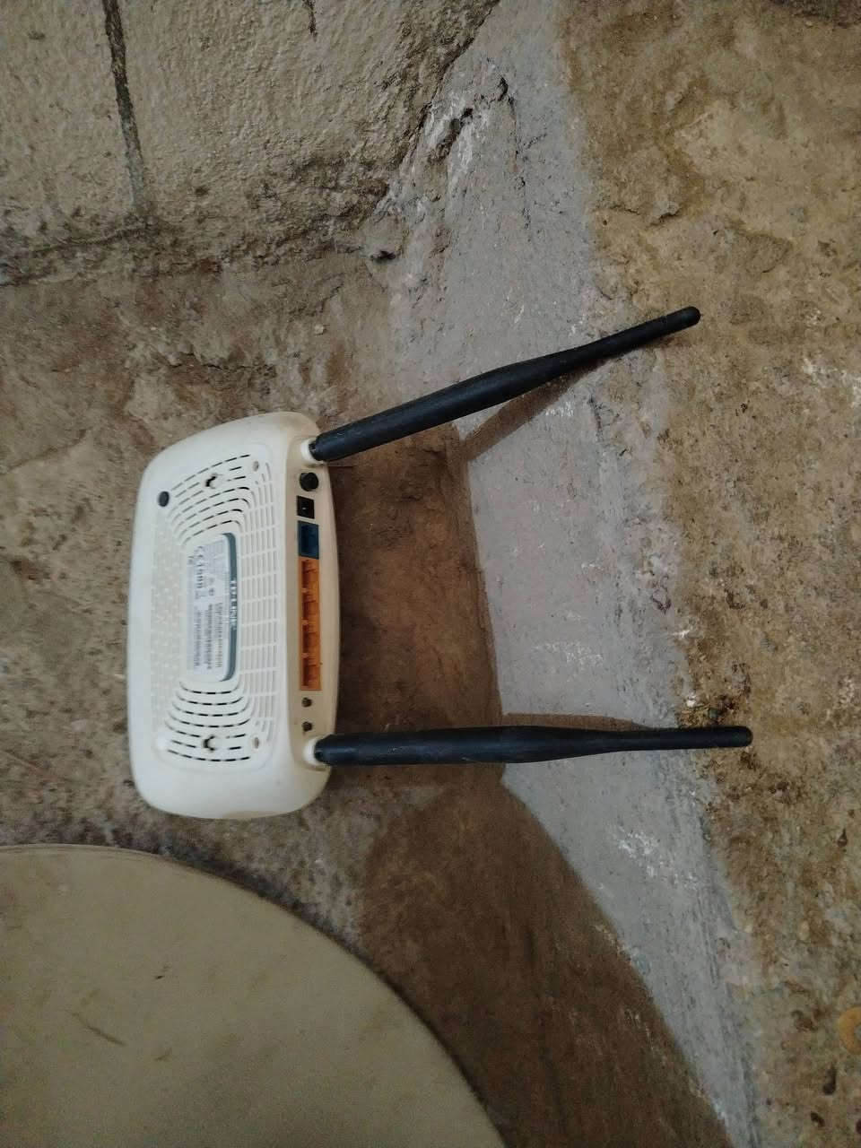 ابيع هل موجود شغالات اليريدهن يتصل 
***********
