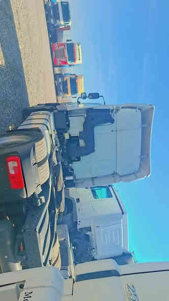 بسم الله الرحمن الرحيم 
النوع السياره . داف راس تريله تاك ويل دبل قماره 
موديل  2017.  حجم محرك  400,CF
مواصفات . تبريد . هاف 3 طقات . كاميره حساس  ، ريمون كنترول . امامي سبرنك عرجه توماتيك 
دخول جديد . كاتي دهوك 
كير محرك اكسن قماره شاصي صبغ مكفول كفاله عامه جديد شرط 
 السعر 175 معا مجال 
عنوان معرض هوار . طريق دهوك موصل جمبور عميريه 
***********
***********
