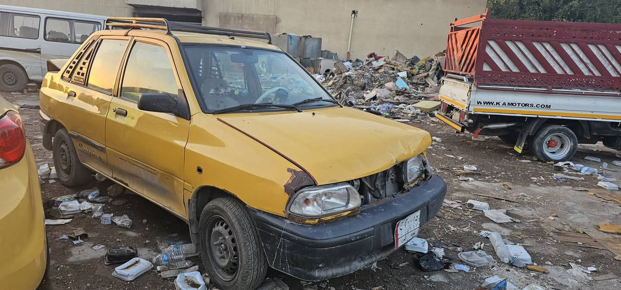 السلام عليكم سايبه لبيع 
هاي وضعيته السياره شغاله عوزها باتري 
موديل 9 سنويه ل 28ماساقطه بسمي 
عليها غرامات ٦٠٠ الف 
 رايدها ب 12
***********
