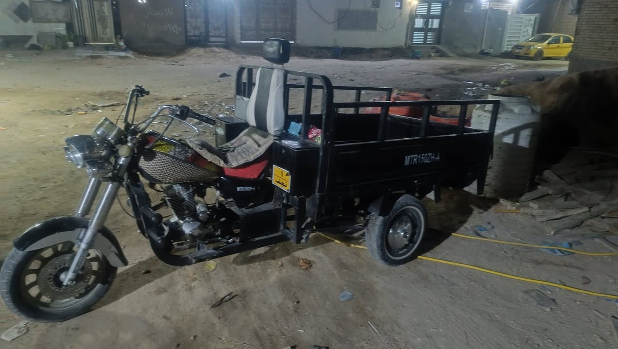 سلام عليكم ام تي ار 2014اصولي وراق وكيل مكفولة من كلشي سعر خاص النجف*********** سعر مليون وربع بيهة مجال بسيط
