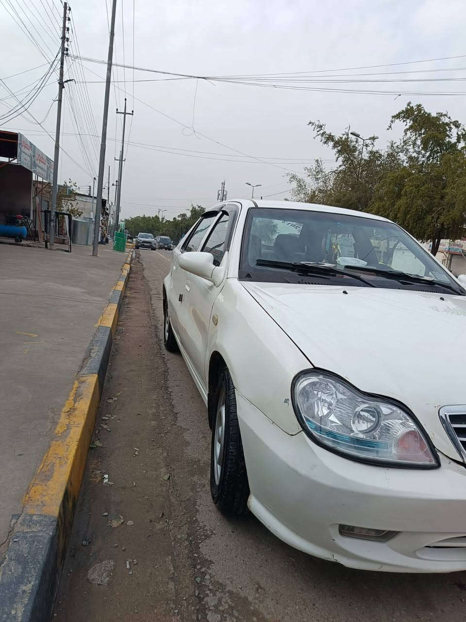 سلام عليكم سياره سيكي لبيع موديل 2013 السيارة نضيفه حيل حلوه وكاعده ***********
***********
