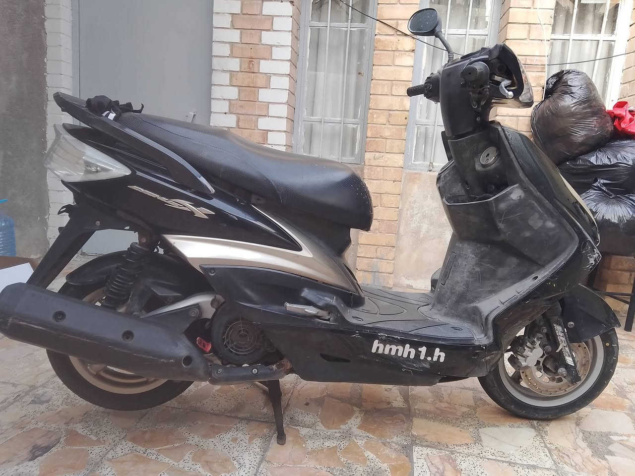 سلام عليكم دراجة سكنس فحل نوزل خطين الدراجة نظيفة وحلوه مثل البصورة تجي وشوف السعر 850 العنوان كربلاء ***********
