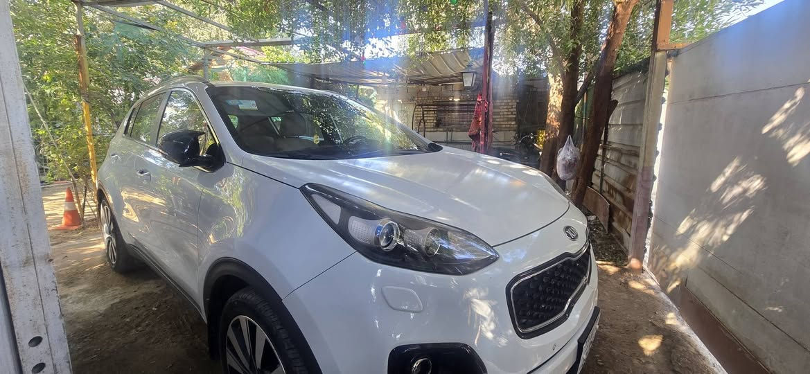 سلام عليكم كيا سبورتج موديل 2019لبيع نص فول محرك 2000دوش تحكم ستيرن مانع نزلاق سبورت  سياره مكفول  ما عده طخه بصيطه بل باب  معروضه اب 200وبيهة مجال لشراي تواصل خاص***********
